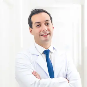 Dr. Eduardo Costa